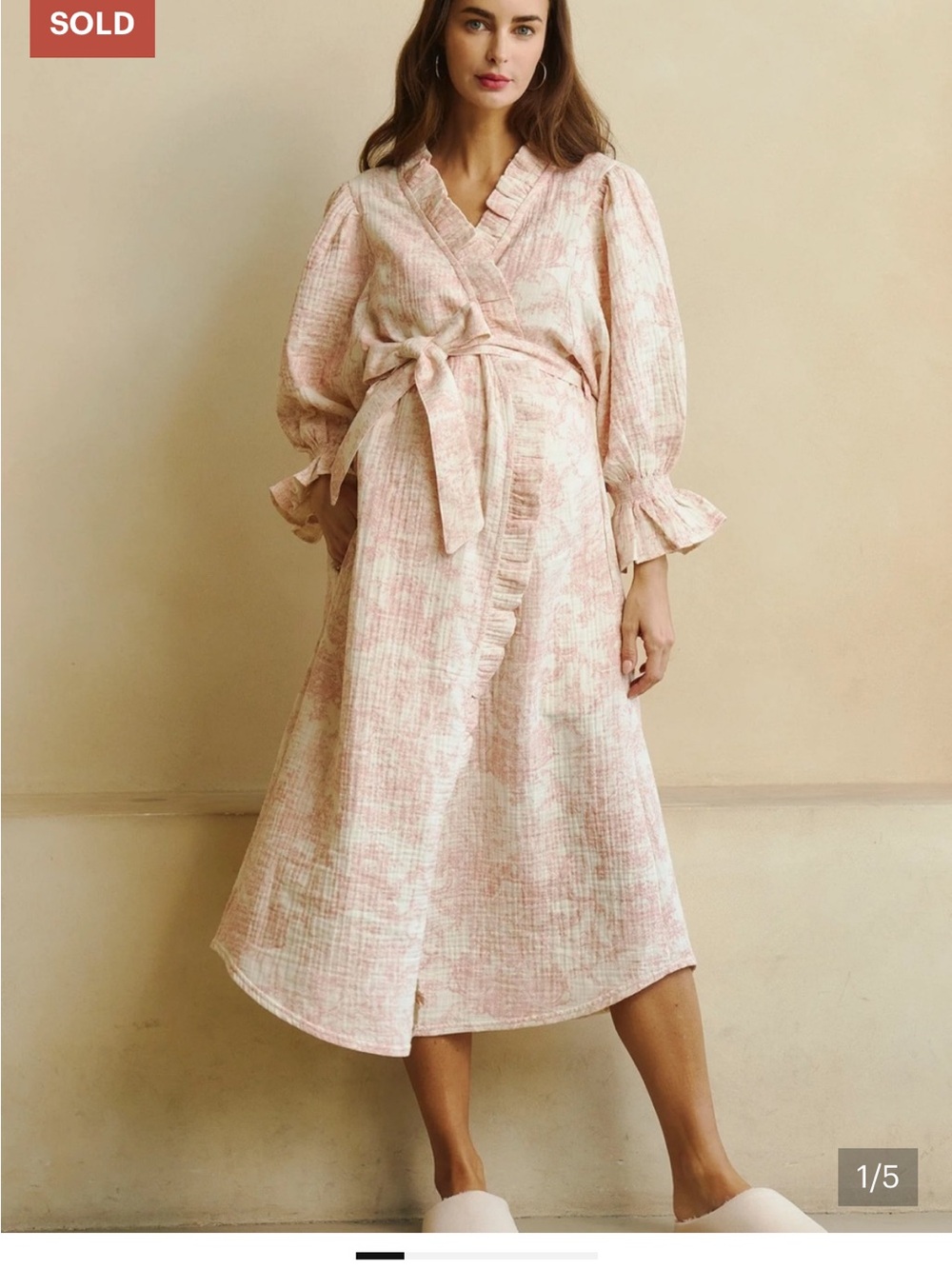 ISO Nothing Fits But Robe in Pink Ruffled- IN SEARCH OF !!